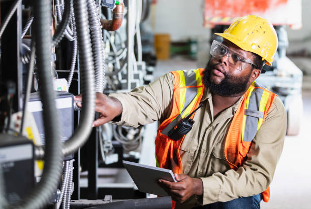 Best Emergency Electrical Repair  in East Alton, IL